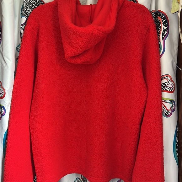 FILA Size XL Red Sherpa Hoodie New Without Tags NWOT - Picture 3 of 4
